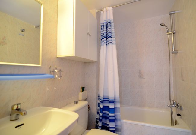 Apartament en L'Escala - CALA MONTGO 15 2D Apartament en L'Escala - CALA MONTGO 15 2D