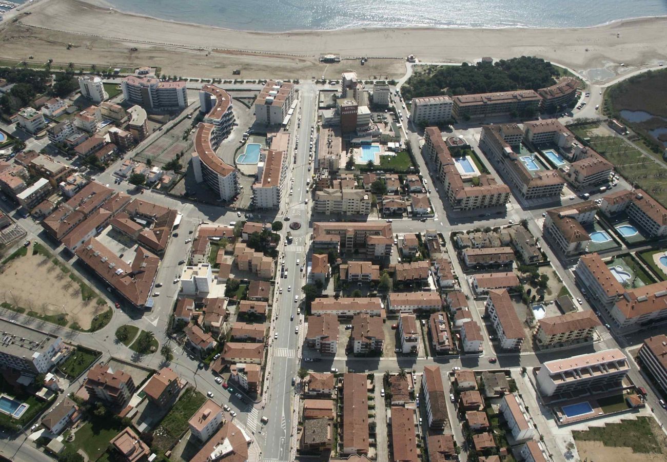 Apartament en Estartit - ROCAMAURA II 1-5