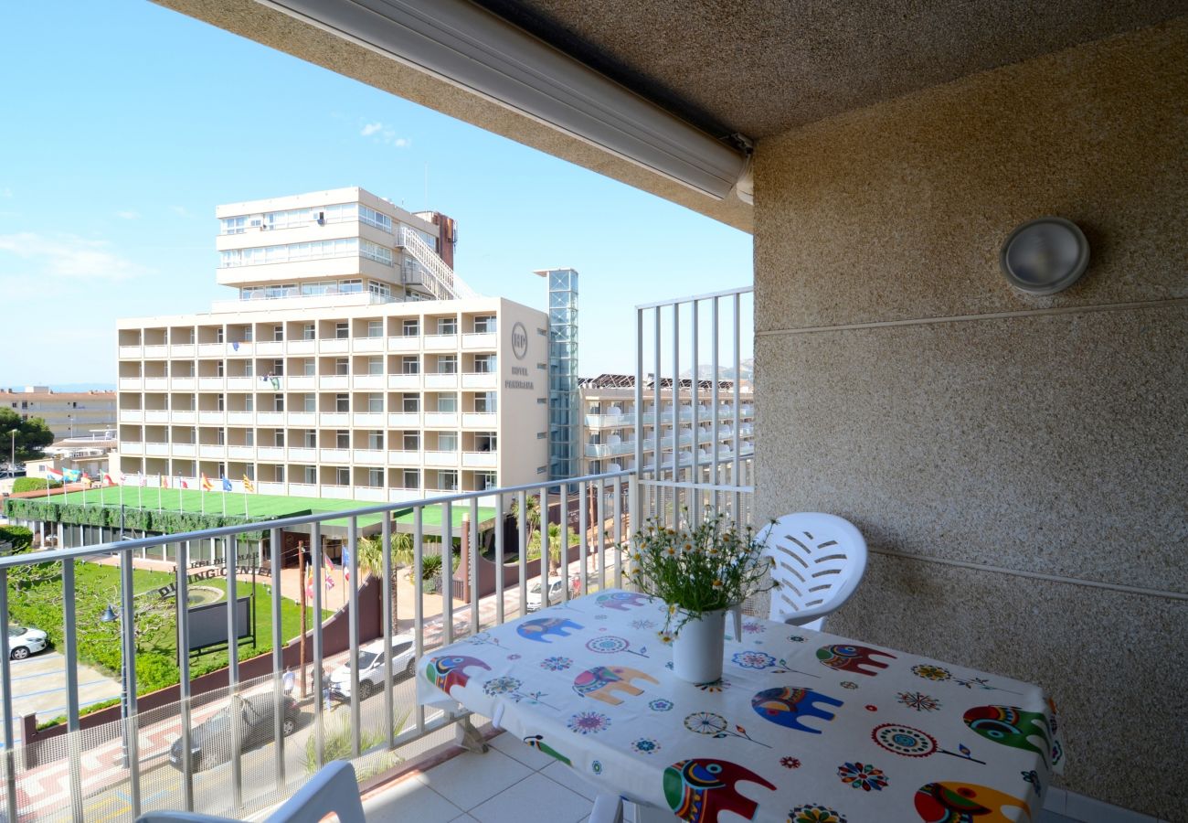 Apartament en Estartit - ROCAMAURA I B 4-4