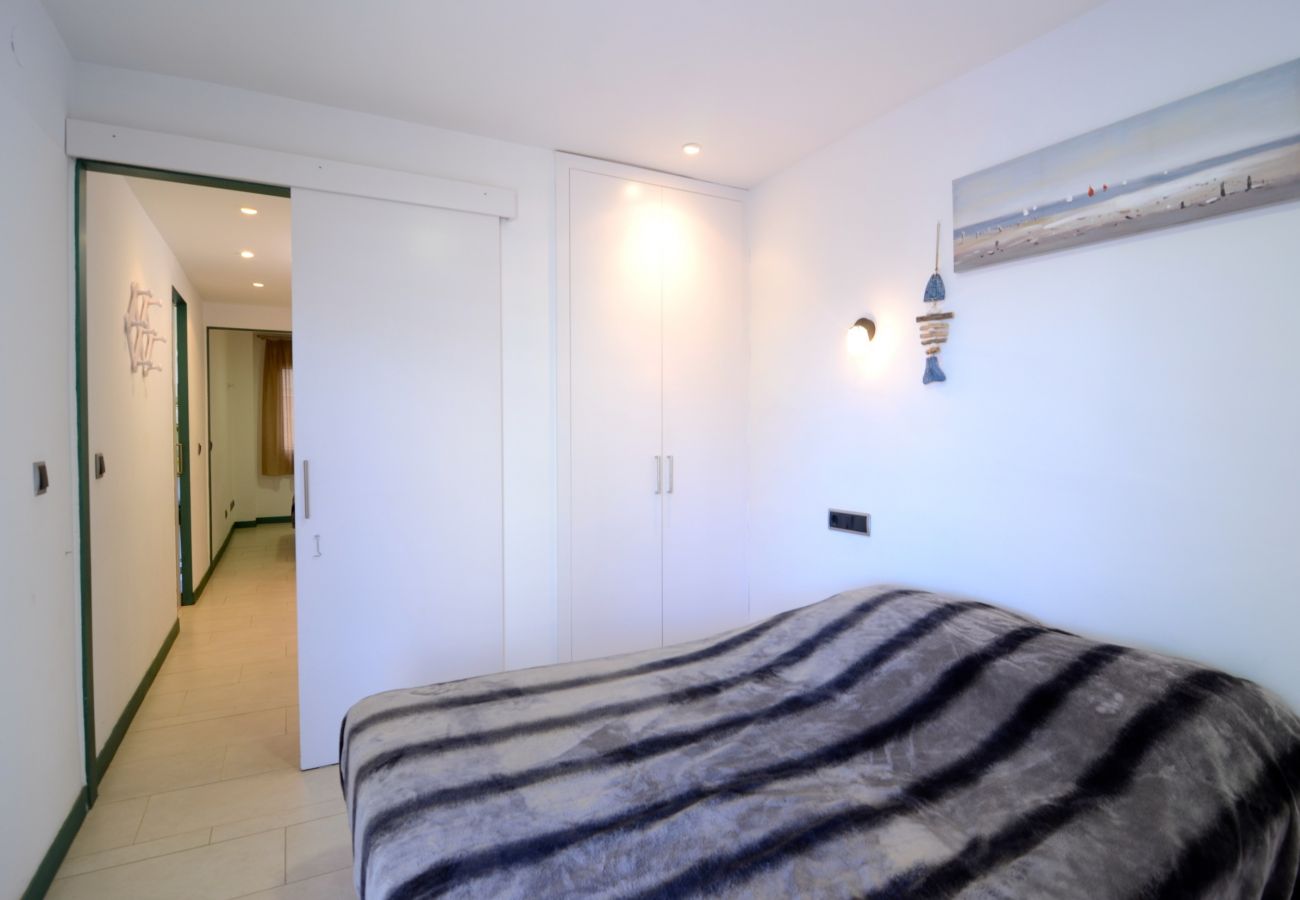 Apartament en Estartit - ROCAMAURA I B 4-4