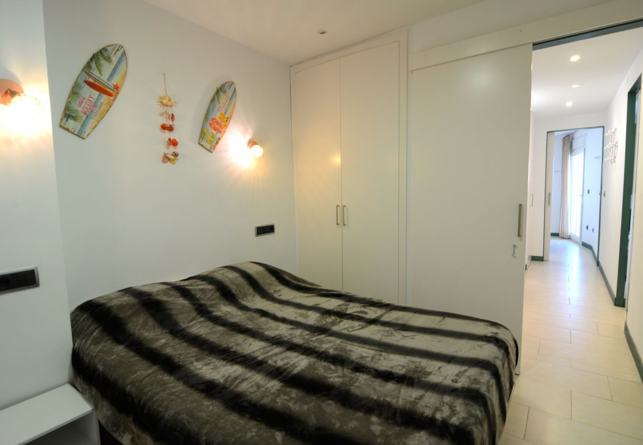 Apartament en Estartit - ROCAMAURA I B 4-4