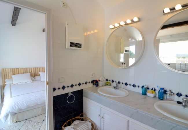 Apartament en L'Escala - CARAVEL·LES Apartament en L'Escala - CARAVEL·LES