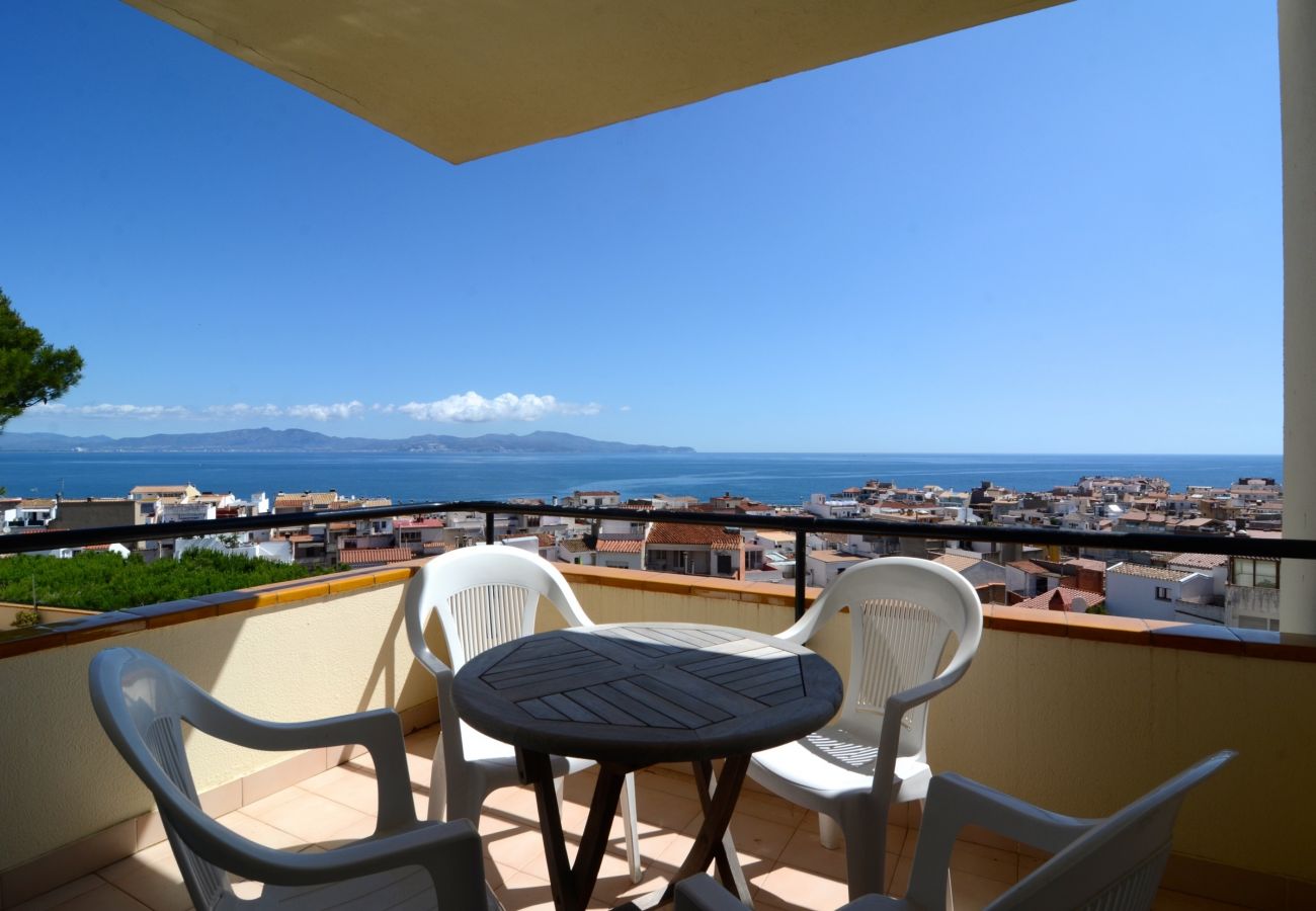 Apartament en L´Escala - PUIG PADRO  6 1-4