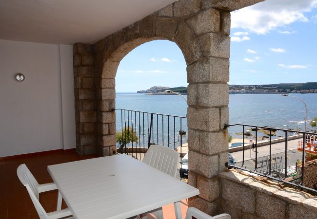 Apartament en L´Escala - APARTAMENT ALBATROS  2  3-1