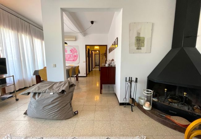 Apartament en L'Escala - LA TORRE ATIC Apartament en L'Escala - LA TORRE ATIC