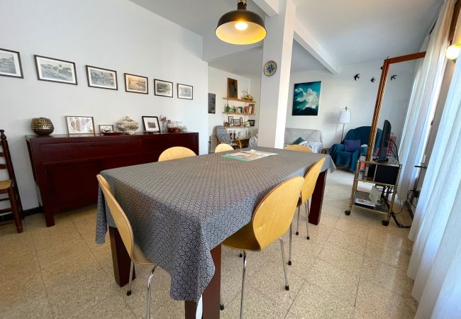 Apartament en L'Escala - LA TORRE ATIC Apartament en L'Escala - LA TORRE ATIC