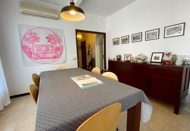 Apartament en L'Escala - LA TORRE ATIC Apartament en L'Escala - LA TORRE ATIC