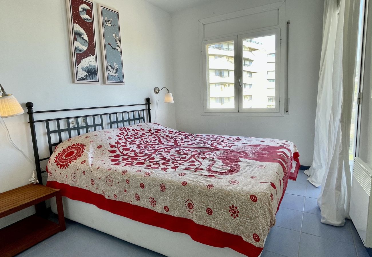 Apartament en Estartit - ROCAMAURA I A 2-2