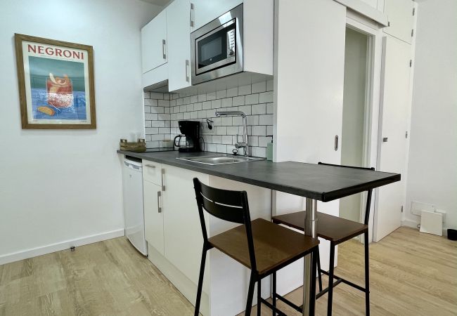 Estudi en Pals - ESTUDI SWING Estudi en Pals - ESTUDI SWING