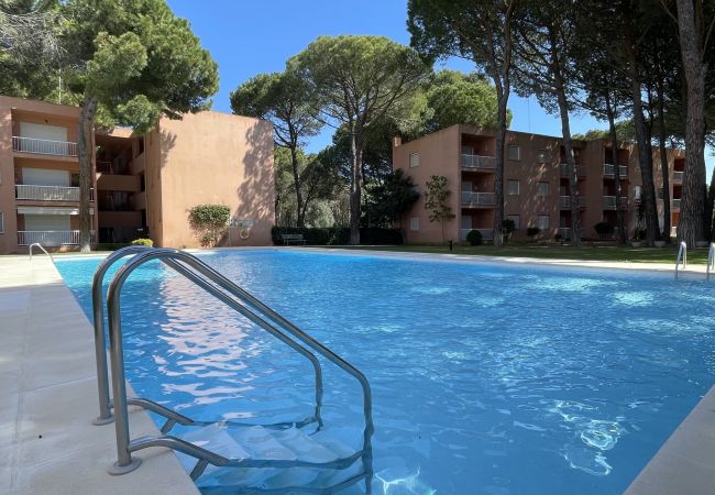 Estudi en Pals - ESTUDI SWING Estudi en Pals - ESTUDI SWING