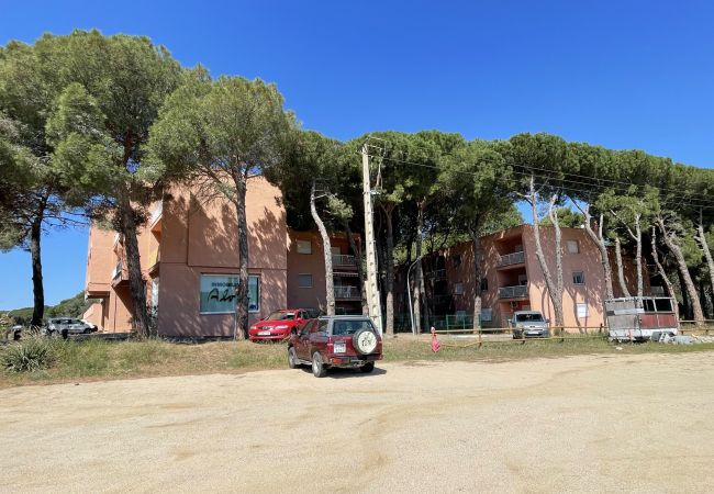 Estudi en Pals - ESTUDI SWING Estudi en Pals - ESTUDI SWING