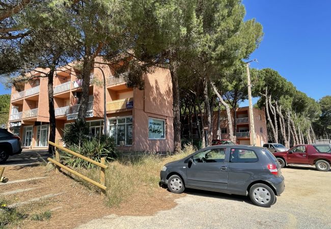 Estudi en Pals - ESTUDI SWING Estudi en Pals - ESTUDI SWING