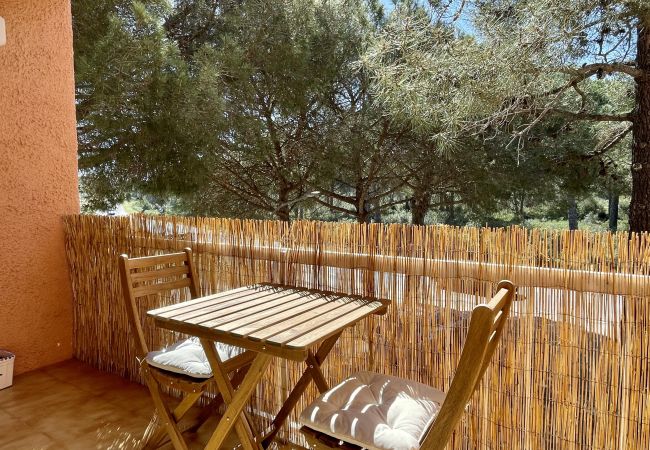 Estudi en Pals - ESTUDI SWING Estudi en Pals - ESTUDI SWING