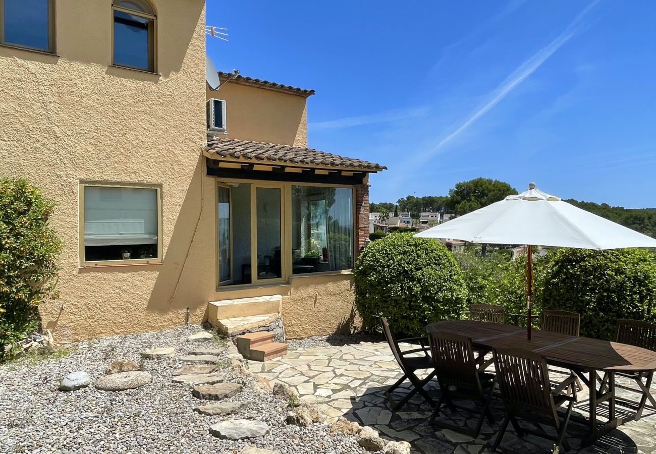 Casa en Estartit - CASA OSLO