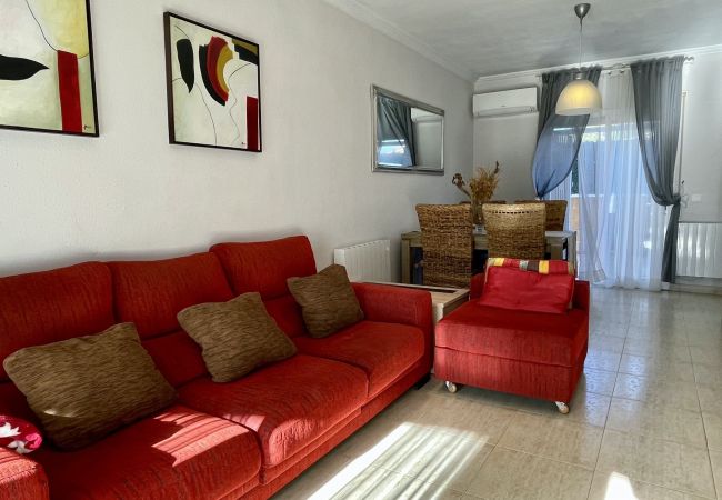 Casa adossada en L'Escala - RAMBLA MALLOLS 9, CASA LIA Casa adossada en L'Escala - RAMBLA MALLOLS 9, CASA LIA