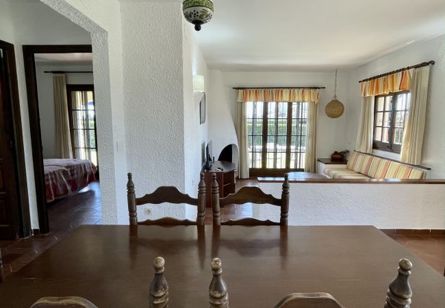 Ferienhaus in Estartit - BELL RACO B25 Ferienhaus in Estartit - BELL RACO B25