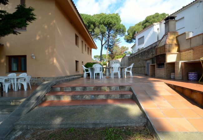 Ferienwohnung in L'Escala - MUSEU BAIXOS 4D