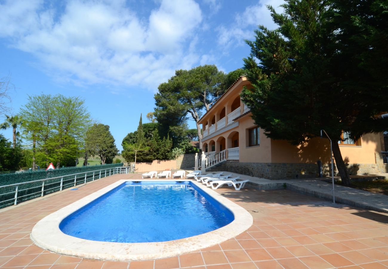 Ferienwohnung in L'Escala - MUSEU BAIXOS 4D