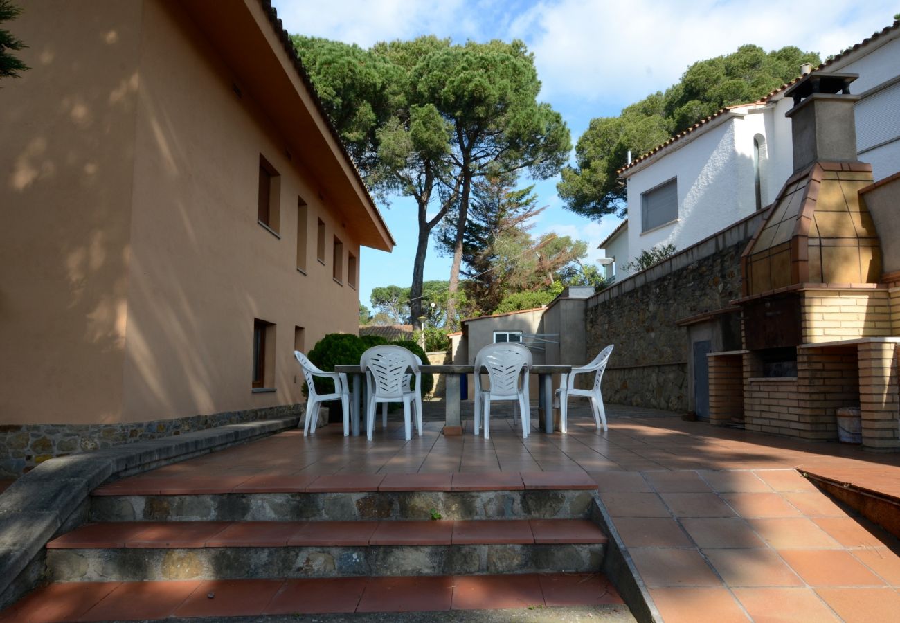 Ferienwohnung in L'Escala - MUSEU BAIXOS 4D