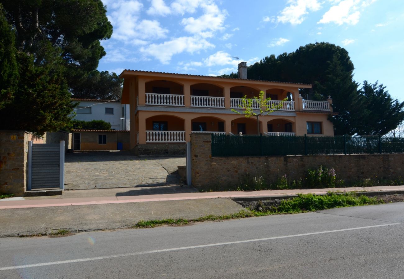 Ferienwohnung in L'Escala - MUSEU BAIXOS 4D