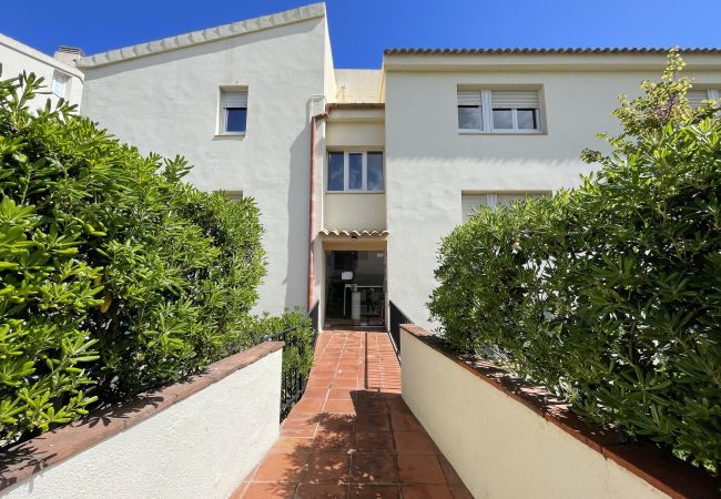 Ferienwohnung in L'Escala - PUIG PADRO 14 1-1  Ferienwohnung in L'Escala - PUIG PADRO 14 1-1