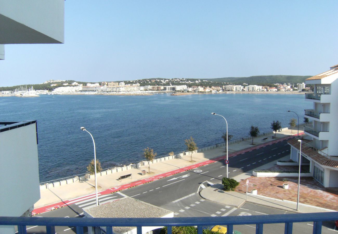 Ferienwohnung in L'Escala - APPARTEMENT PASSEIG DEL MAR 22 