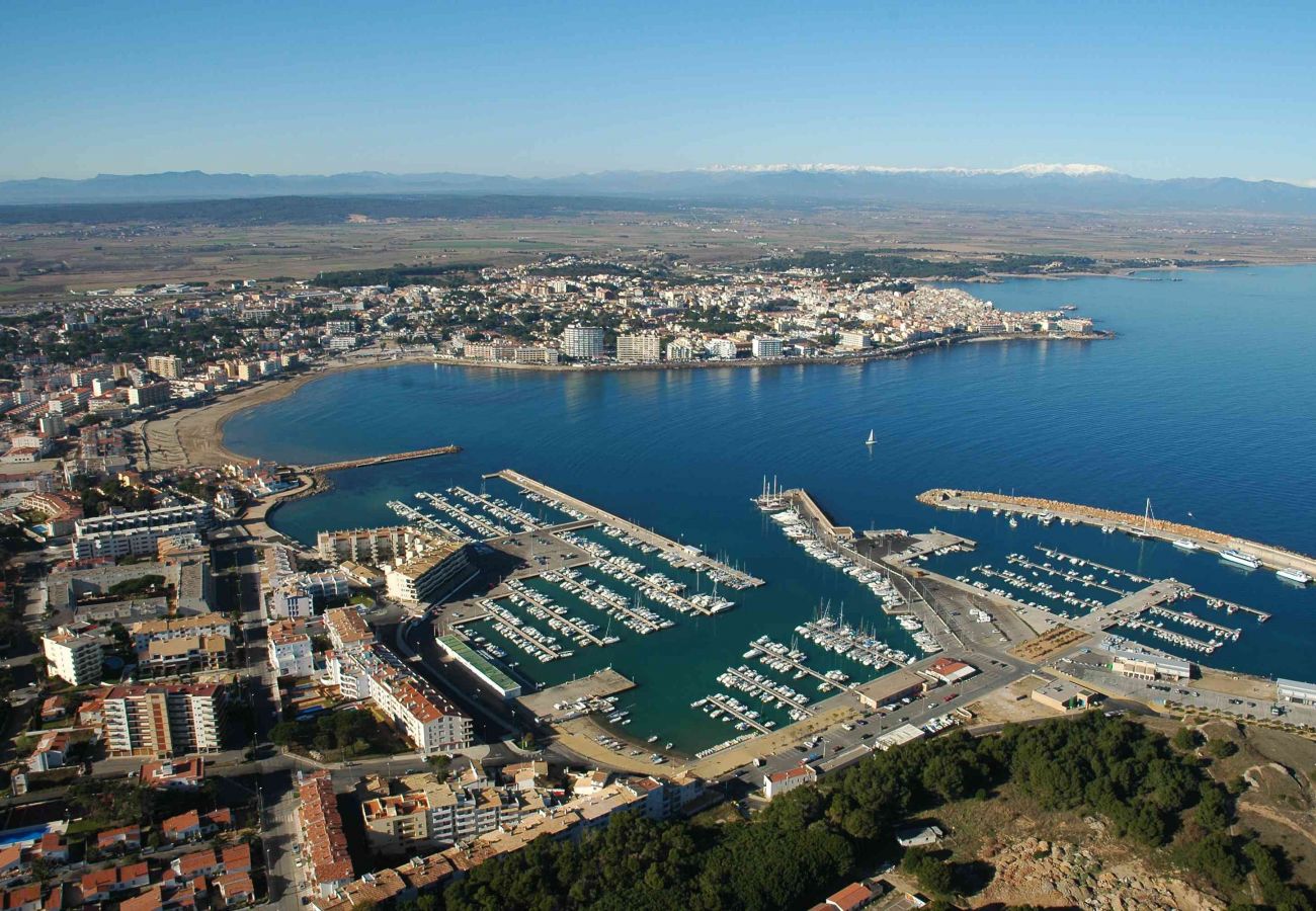 Ferienwohnung in L'Escala - APPARTEMENT PASSEIG DEL MAR 22 