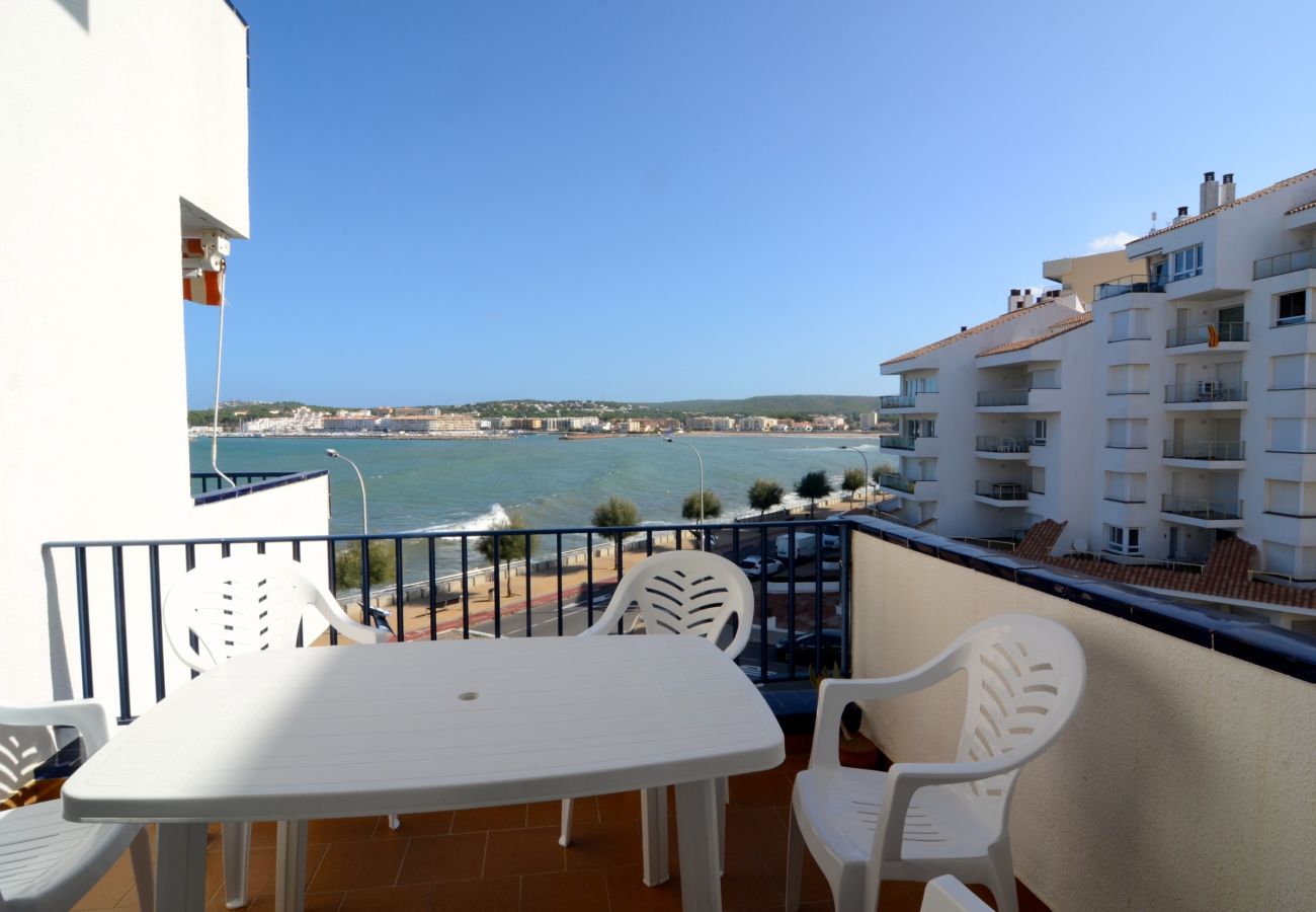 Ferienwohnung in L'Escala - APPARTEMENT PASSEIG DEL MAR 22 