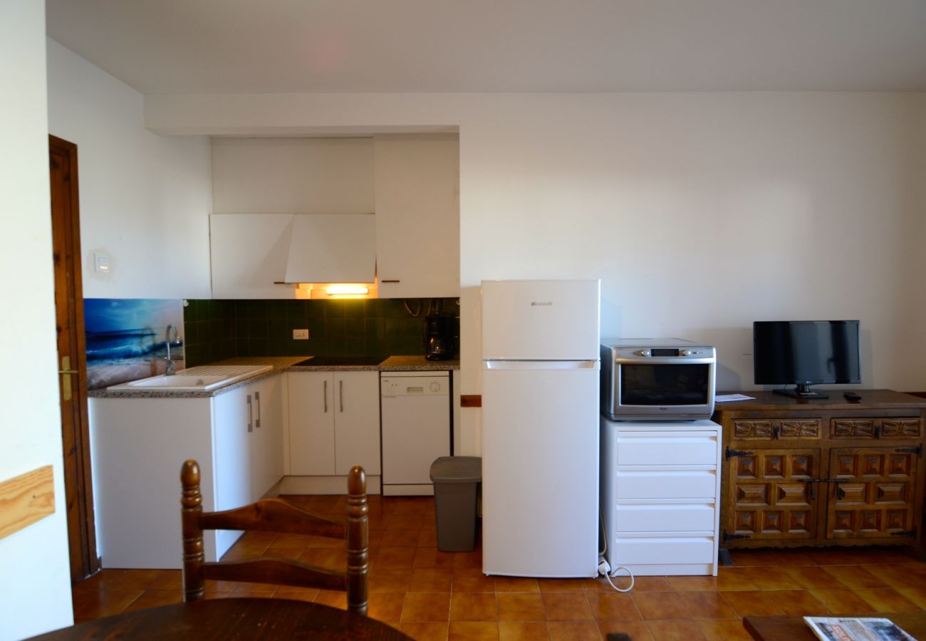 Ferienwohnung in L'Escala - FERIENWOHNUNG PUEBLO AMARRES 2D