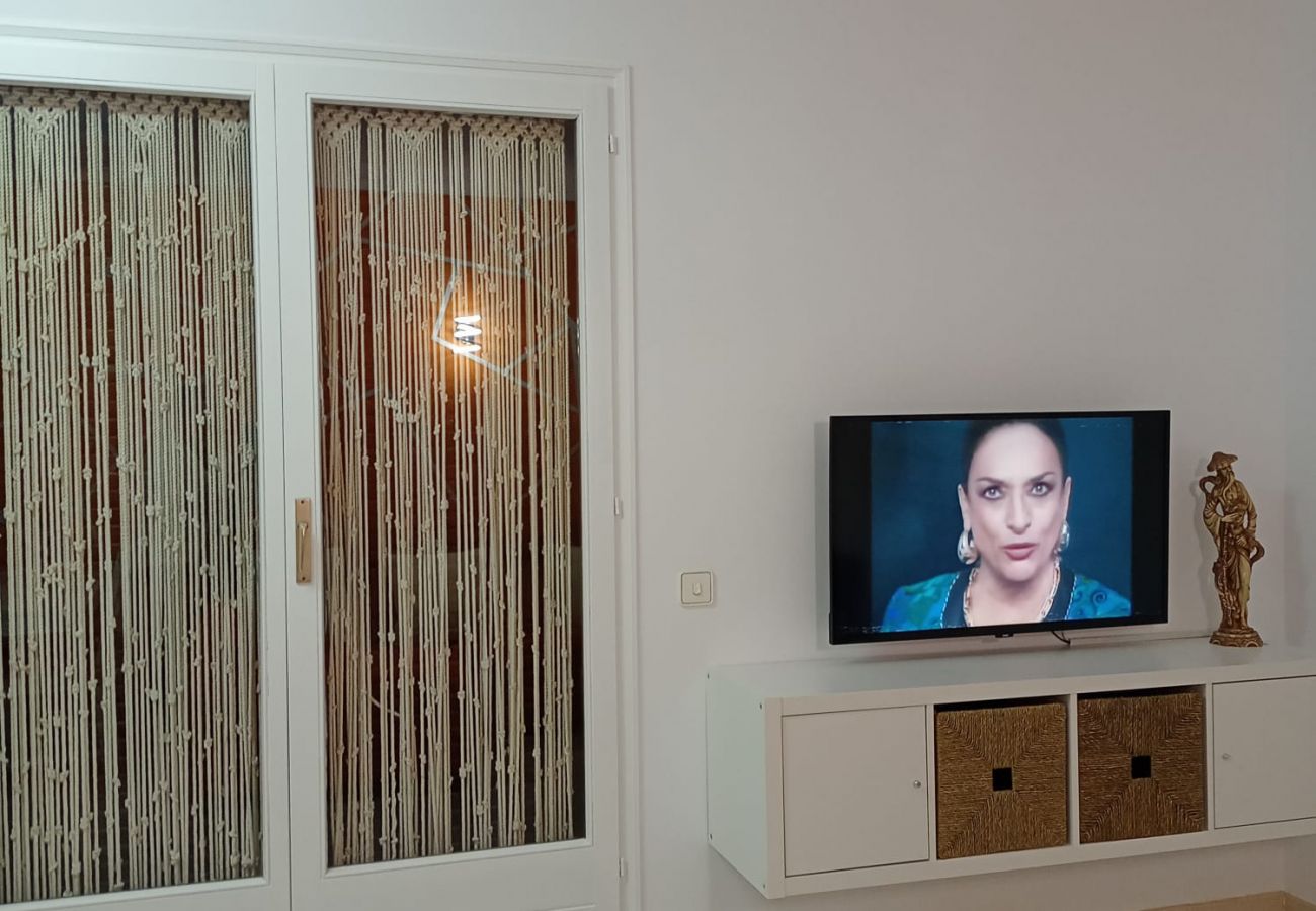 Ferienwohnung in L'Escala - FERIENWHONUNG CALA MONTGO 11 2D