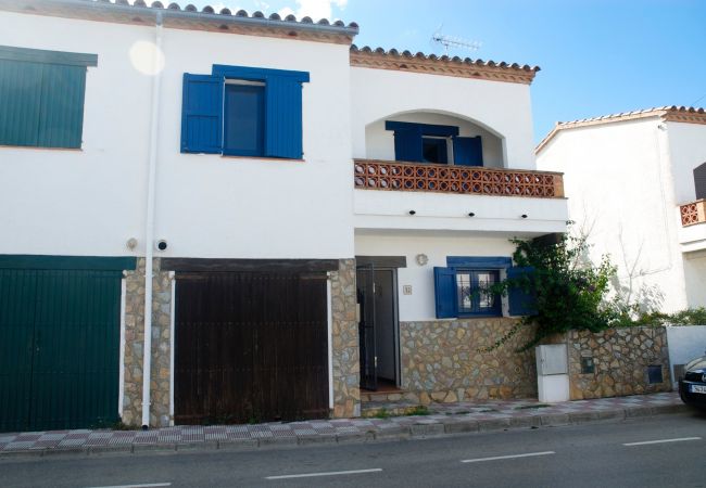 Villa in L'Escala - FERIENWOHNUNG PUIG 3D