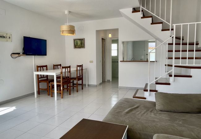 in L'Escala - FERIENHAUS LA VINYA 16 3D