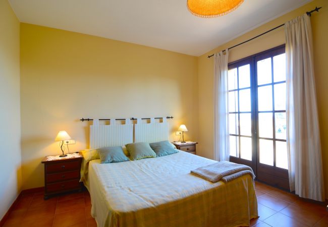 Villa in Estartit - ANDORRA 1 Villa in Estartit - ANDORRA 1