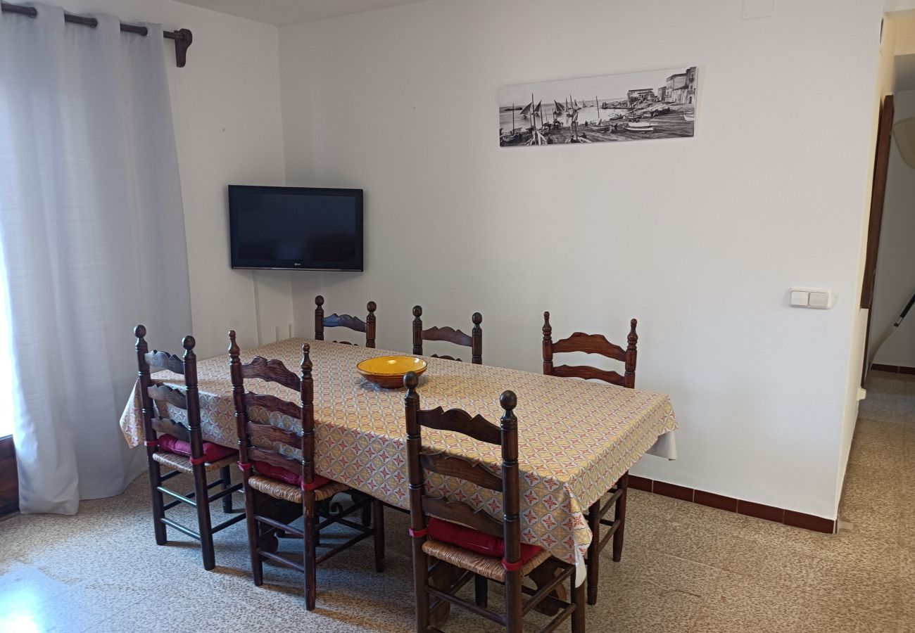 Ferienwohnung in L'Escala - FERIENWOHNUNG ELS PESCADORS  2-2 3D