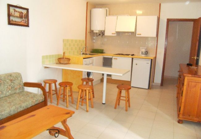 Ferienwohnung in L'Escala - APPARTEMENTS CALA MONTGO 33