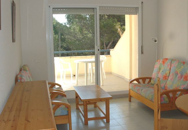 Ferienwohnung in L'Escala - WOHNUNGEN MAGDA PARK 2D  D1D