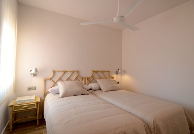 Ferienwohnung in Pals - GOLF MAR APARTAMENT  VISTA MAR Ferienwohnung in Pals - GOLF MAR APARTAMENT  VISTA MAR