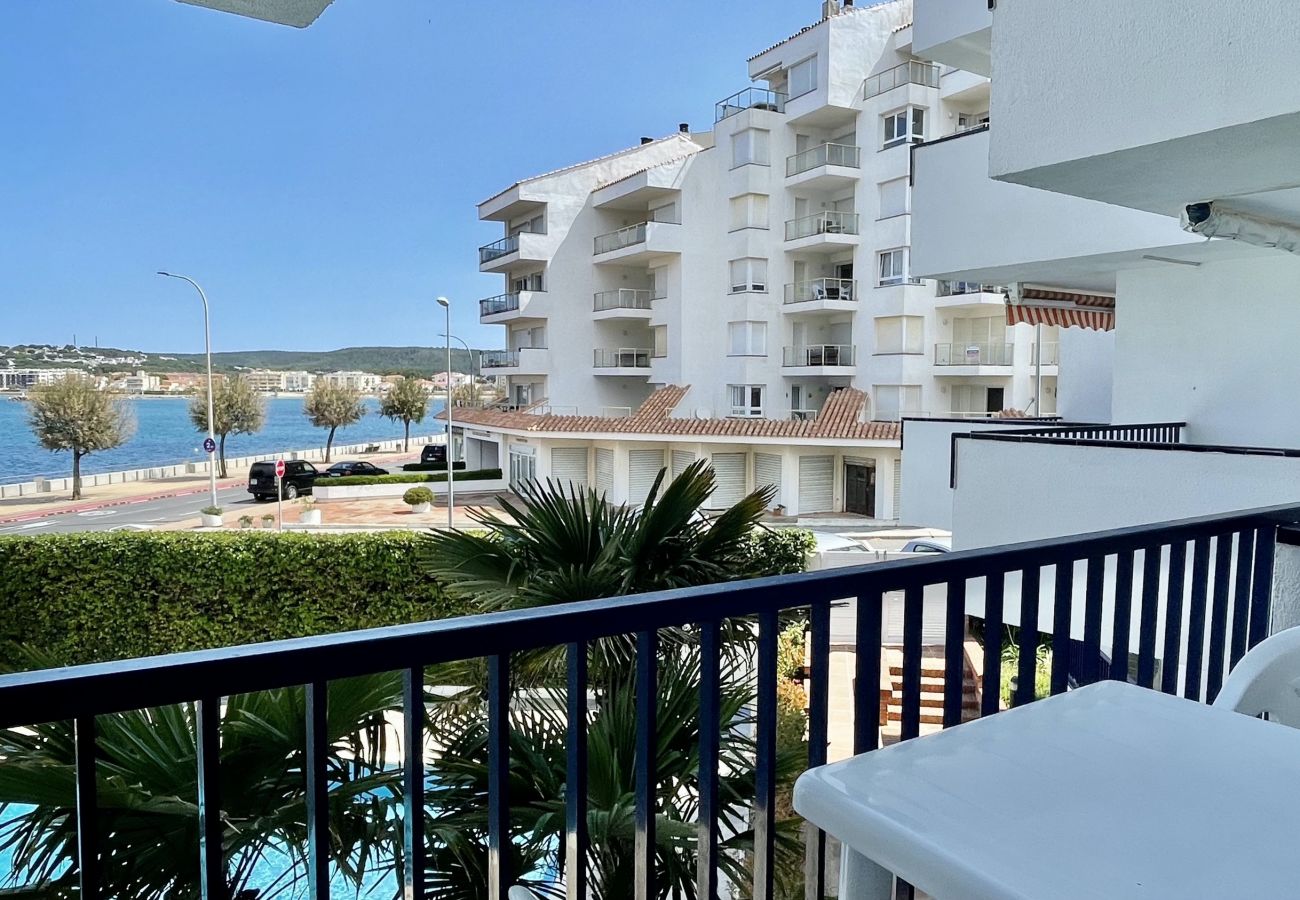 Ferienwohnung in L'Escala - APPARTAMENT PASSEIG DEL MAR 01