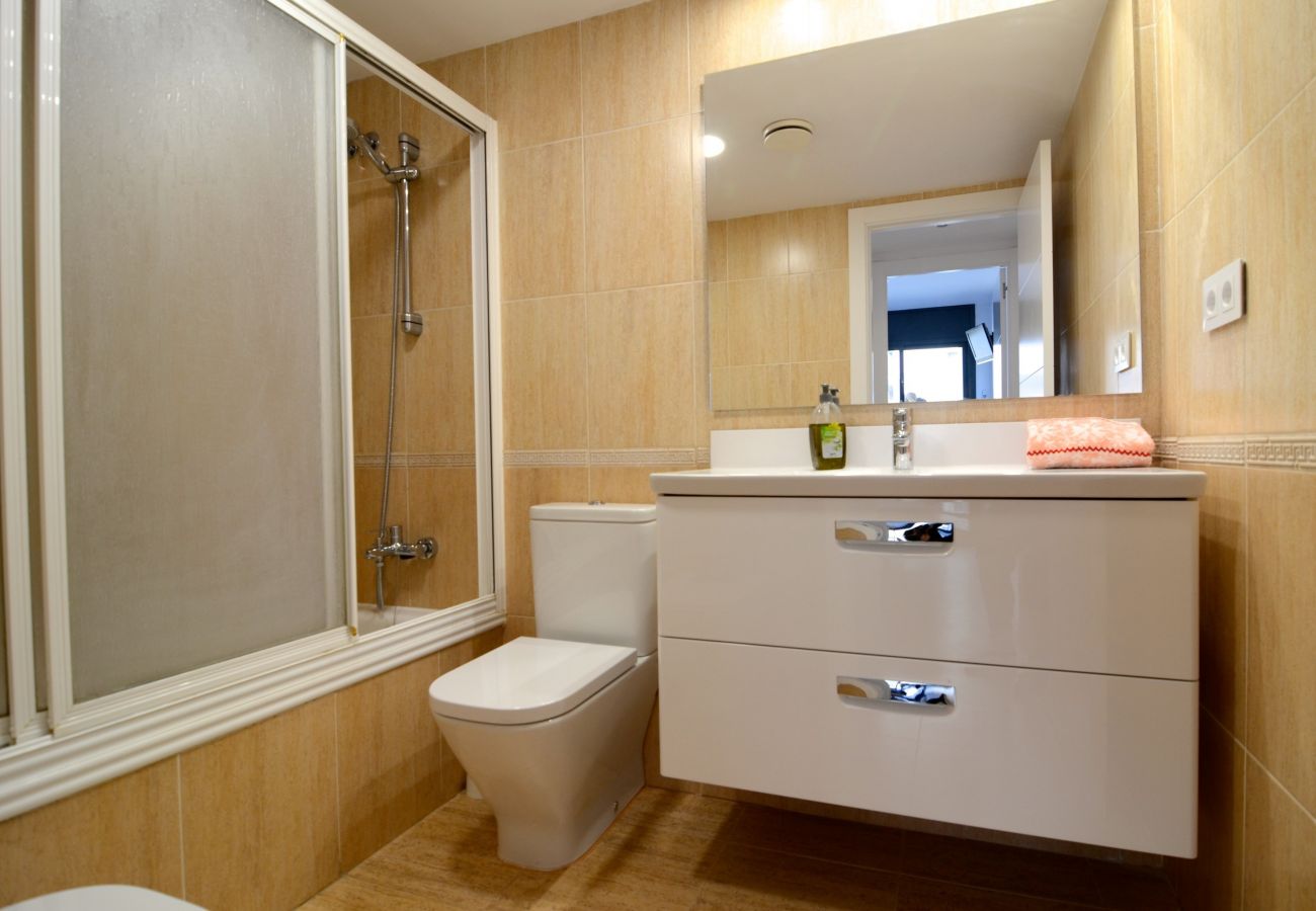 Ferienwohnung in L'Escala - BALCO DEL PORT I A 1-3