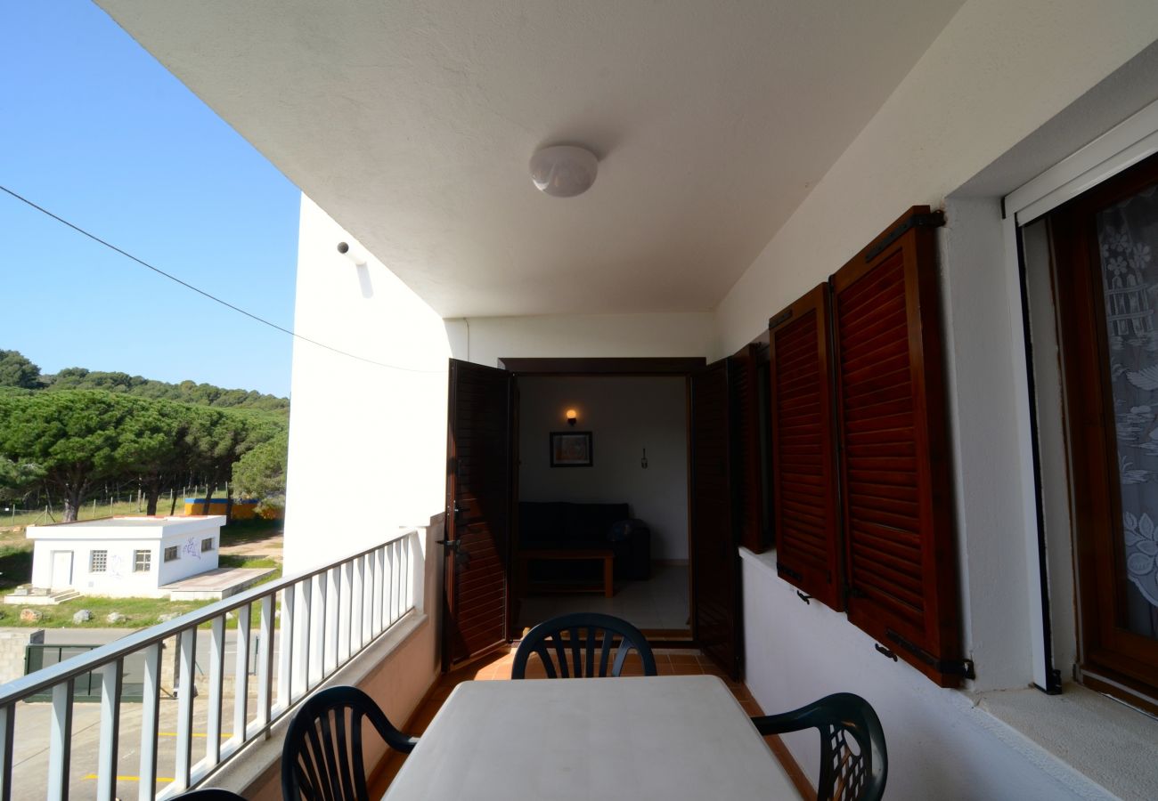 Ferienwohnung in L'Escala - CALA MONTGO 15 2D