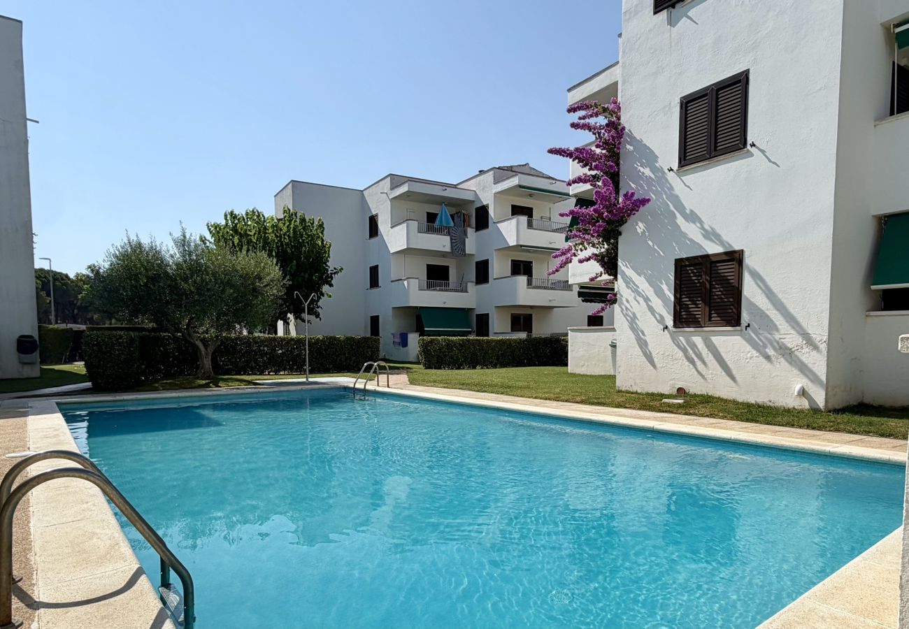 Ferienwohnung in L'Escala - CALA MONTGO 15 2D