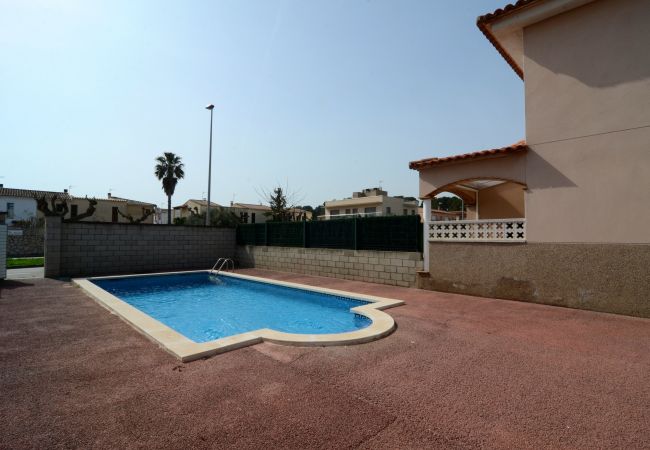 Ferienhaus in L'Escala - RAMBLA MALLOLS 29 Ferienhaus in L'Escala - RAMBLA MALLOLS 29