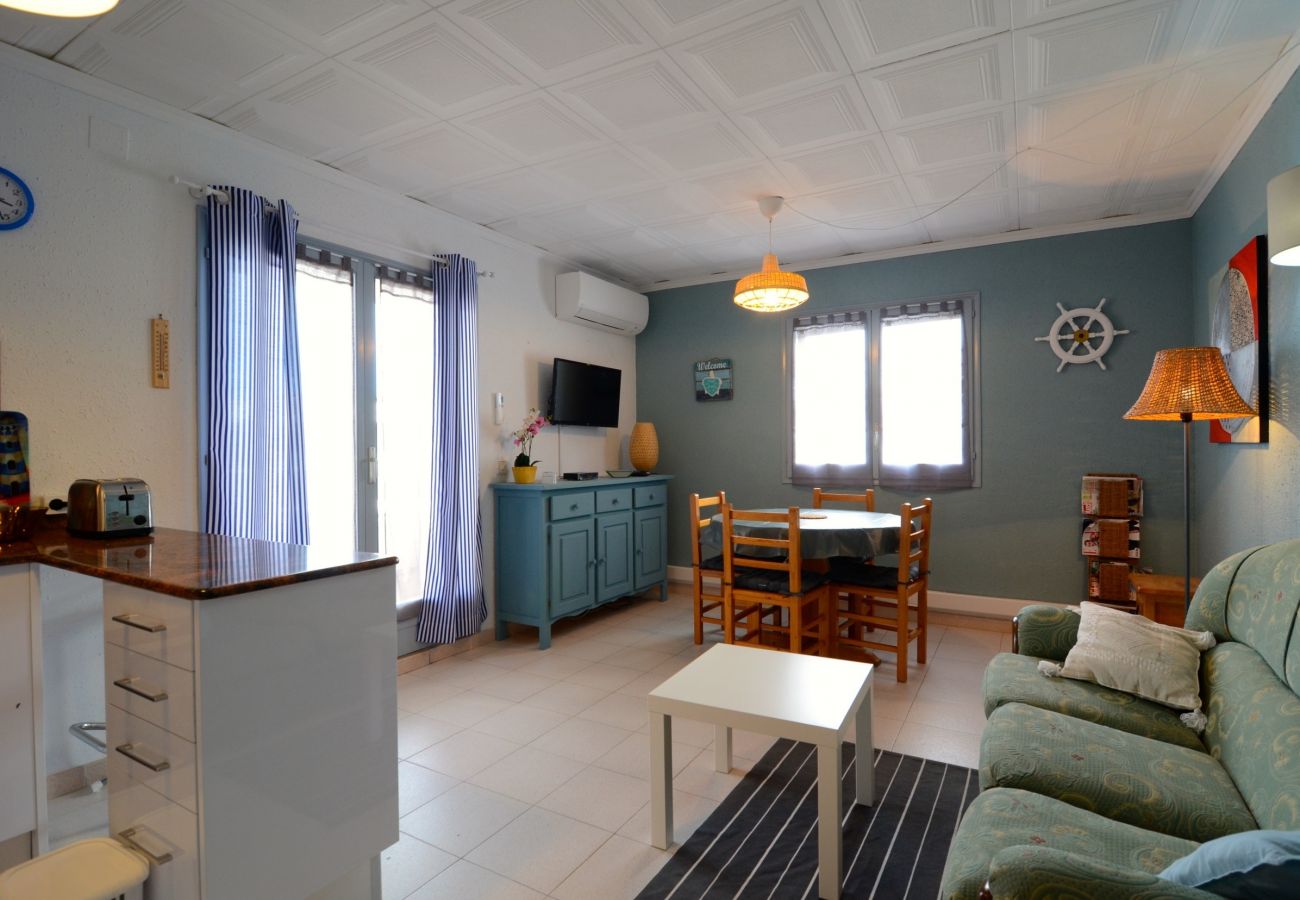 Ferienwohnung in L'Escala - CALA MONTGO 17