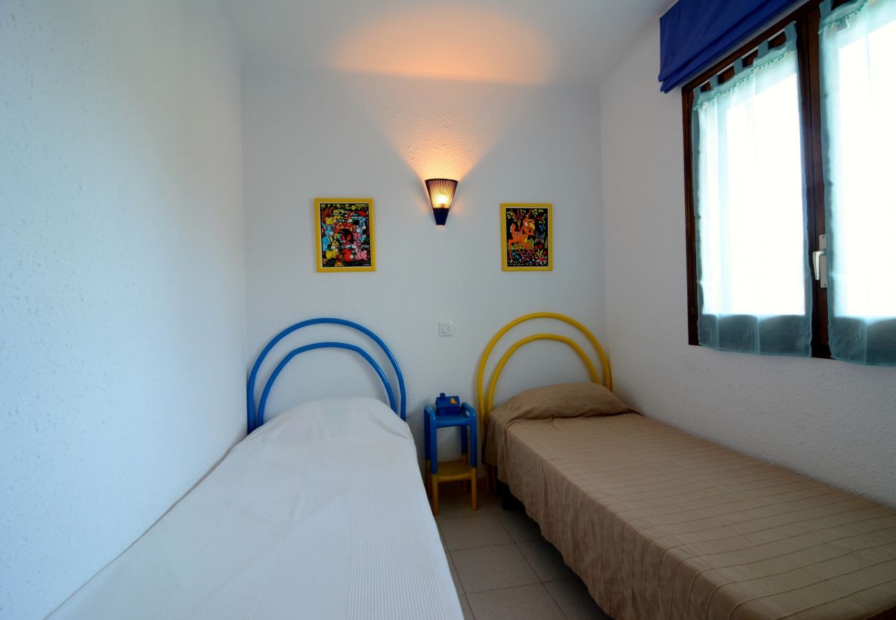 Ferienwohnung in L'Escala - CALA MONTGO 17