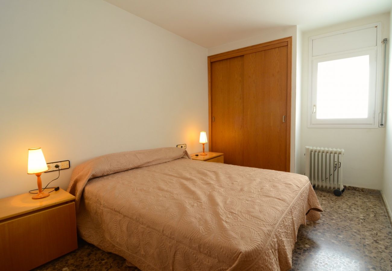 Ferienwohnung in L'Escala - APARTEMENT ALBATROS 2  3-1