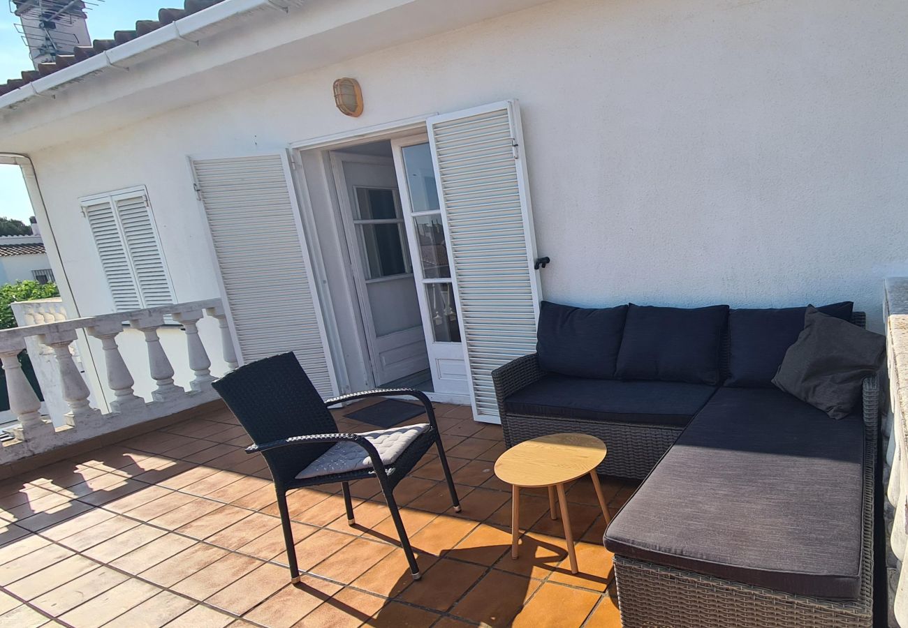 Ferienhaus in L'Escala - VILLA ELENA