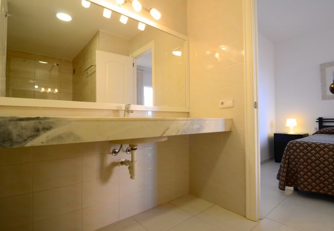 Ferienwohnung in Pals - GOLF MAR II B 1-4 Ferienwohnung in Pals - GOLF MAR II B 1-4