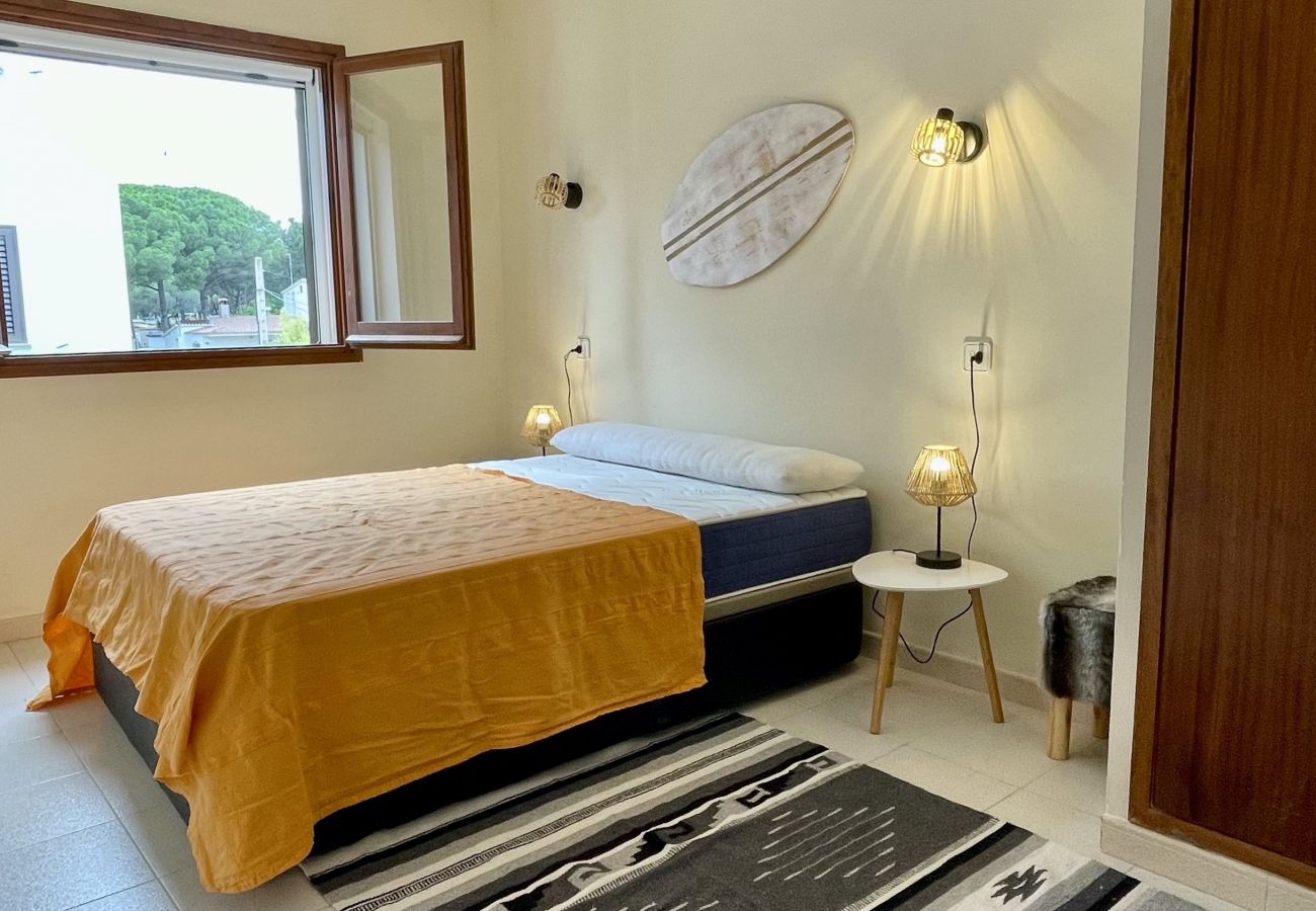 Ferienwohnung in L'Escala - CALA MONTGO 25