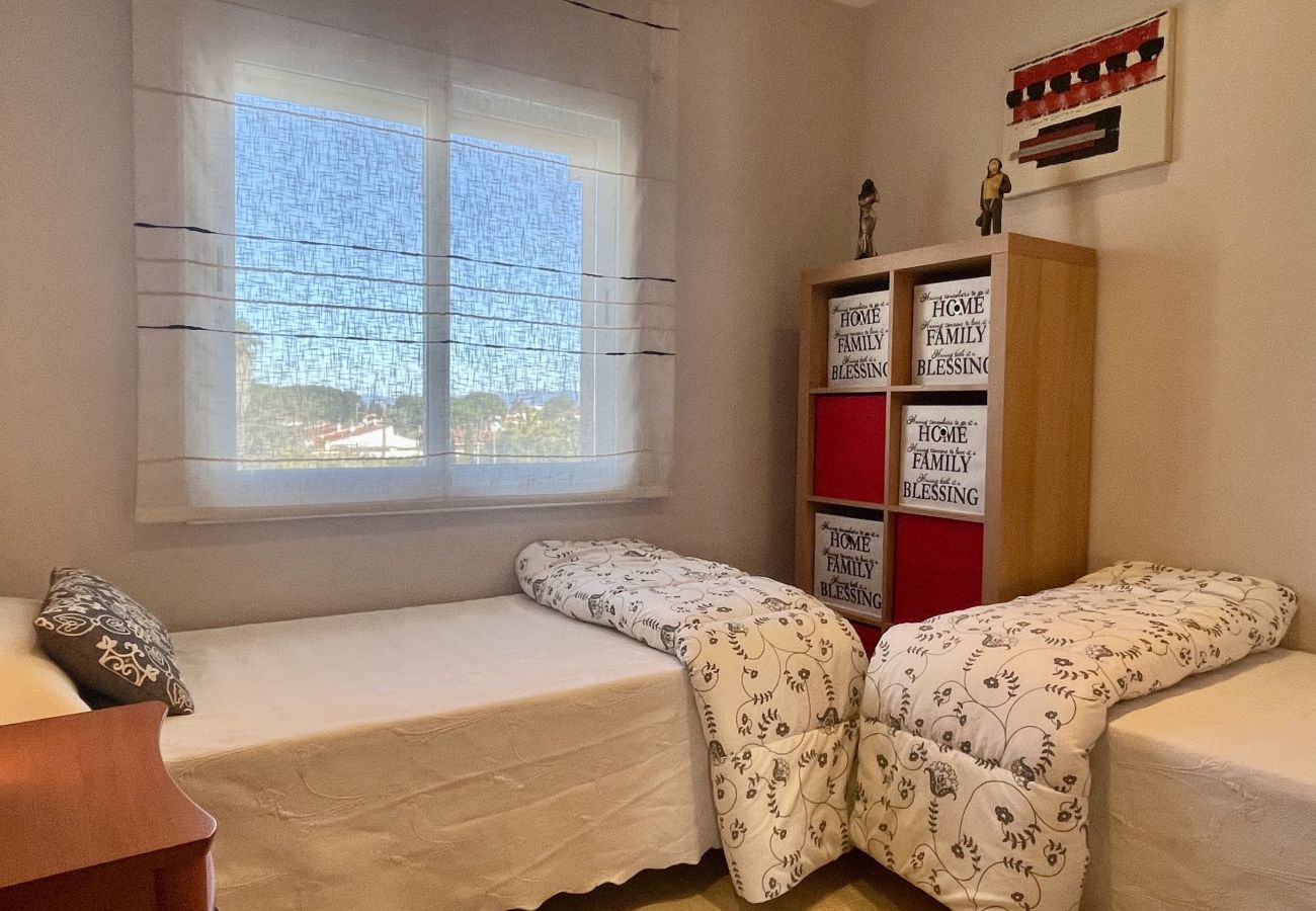 Doppelhaushälfte in L'Escala - RAMBLA MALLOLS 9, CASA LIA