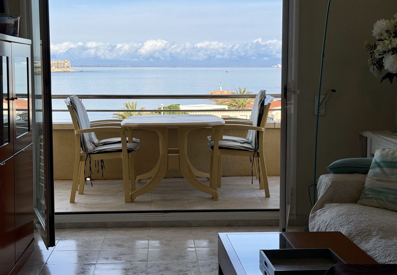 Ferienwohnung in L'Escala - LA LLONGADA